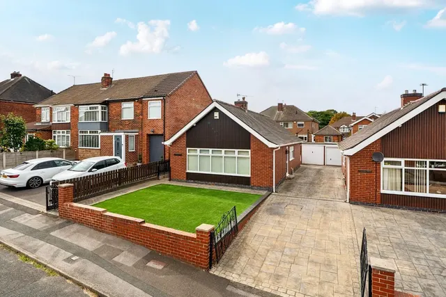 Willow Road, Wath-Upon_Dearne, S63, photo 1
