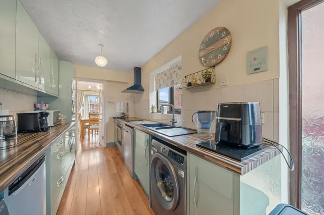 Photo 3 — Bryn Road South, Ashton-In-Makerfield, Wigan, Wigan, WN4 8QR