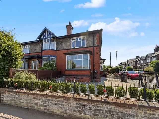 Dales Avenue, Whitefield, M45, photo 2