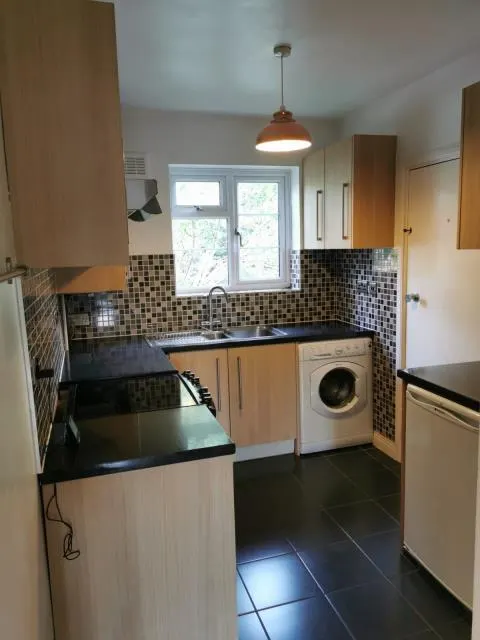 Marlborough House, Courtlands, SL6, photo 3