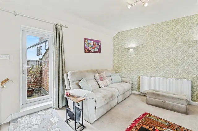 Chapel Lane, Hackleton, NN7, photo 2