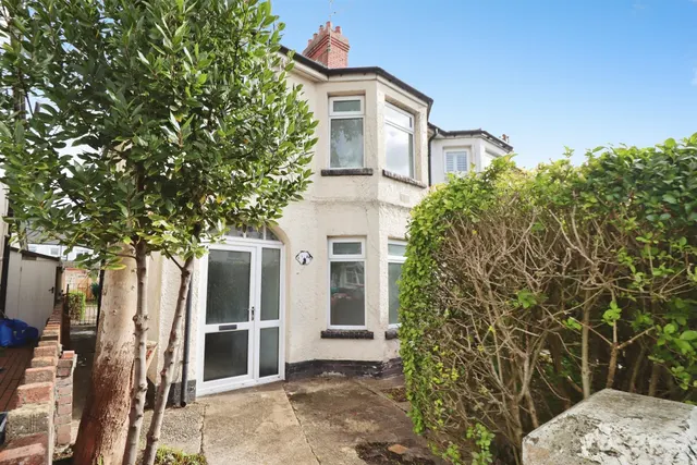 Fairwater Grove West Cardiff, CF5, photo 1