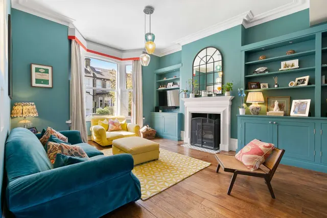 Geraldine Road, London, SW18, photo 2