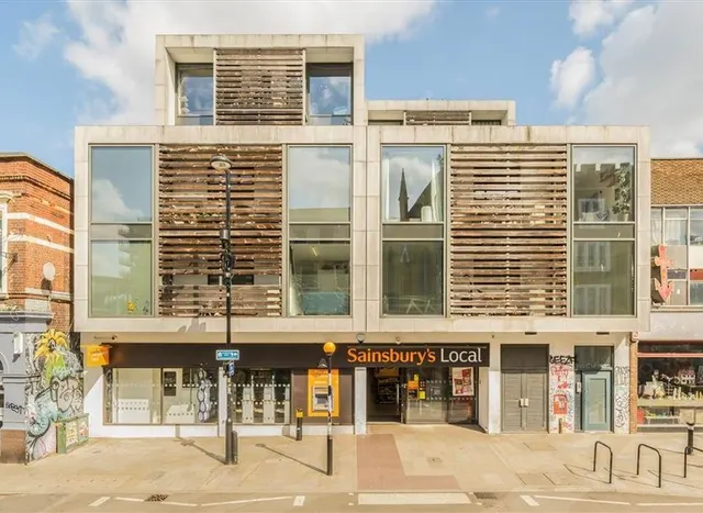 Deptford High Street, New Cross, SE8, photo 1