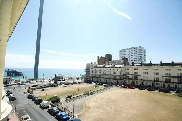 Photo 2 — Regency Square, Brighton, East Sussex, BN1