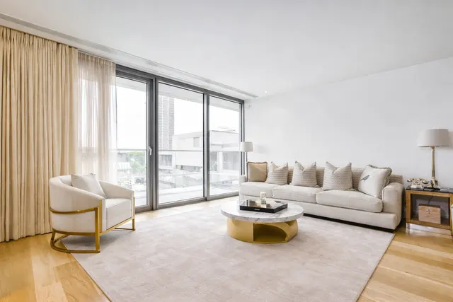 The Knightsbridge Apartments, Knightsbridge, SW7, photo 2