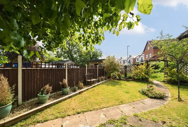 Cleevemount Road, Cheltenham, GL52 3HD, photo 1