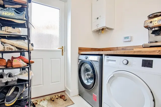 Ruby Close, Wellingborough, NN9, photo 3
