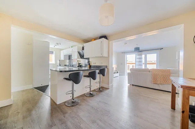 Cardew Road, Liss, GU33, photo 3