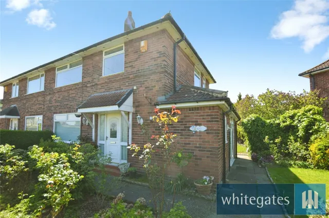 Belle Isle Road, Leeds, LS10, photo 1