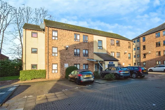 Woodlands Village, WAKEFIELD, West Yorkshire, WF1, photo 1