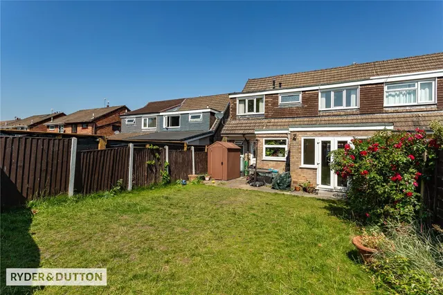 Boarshaw Crescent, Middleton, M24, photo 3