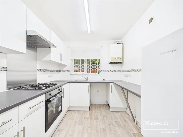 Braemar Avenue, Neasden, NW10, photo 2
