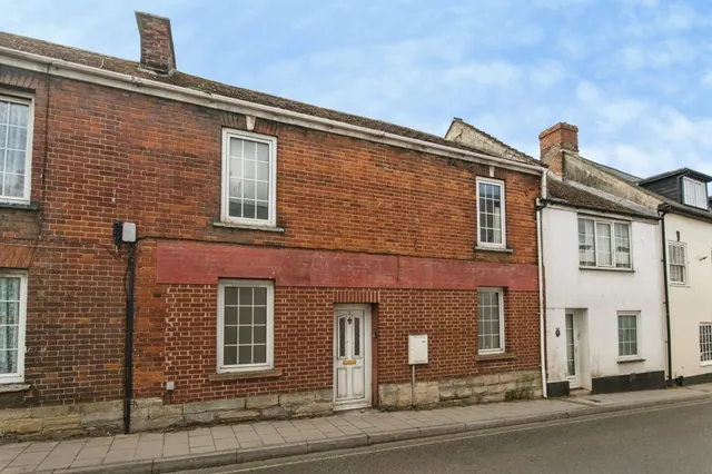 Lyme Street, Axminster, EX13, photo 1
