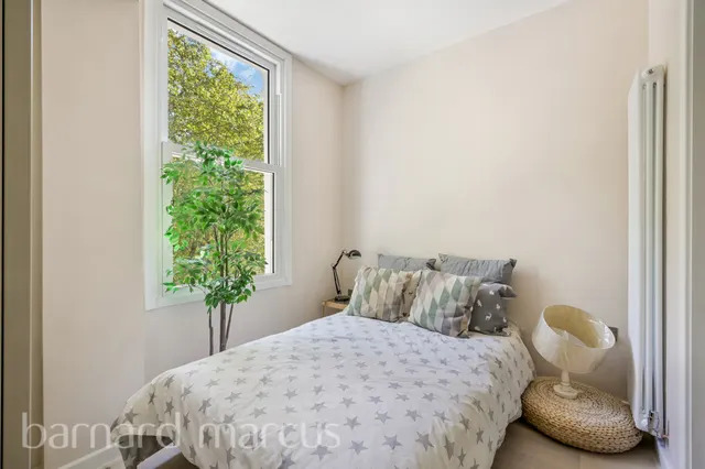 Elsham Road, London, W14, photo 2