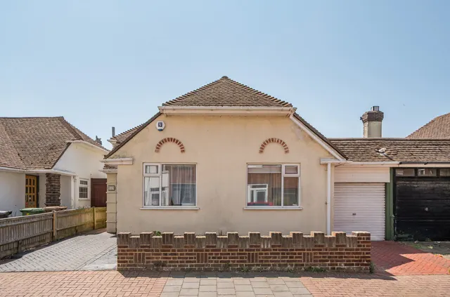 St. Catherine Street, Southsea, PO5, photo 1