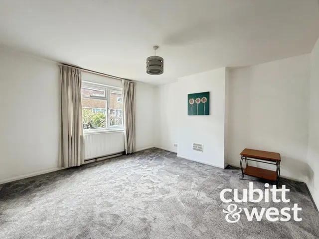 Bath Road, Southsea, PO4, photo 2