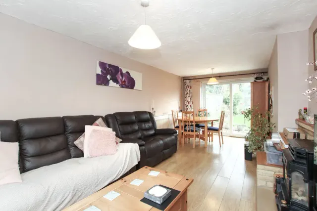 Photo 2 — Hidalgo Court, Hemel Hempstead, Hertfordshire, HP2 5NZ