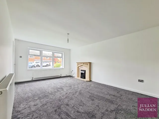 St. Asaphs Drive, Ashton-under-Lyne, OL6, photo 3
