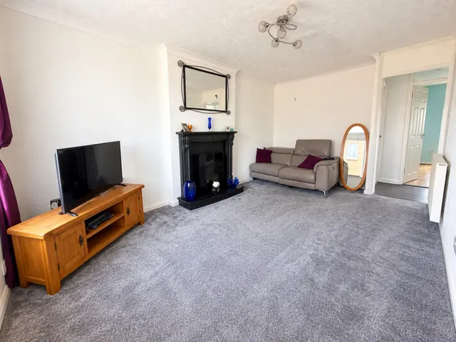 Canterbury Close, Weston-super-Mare, BS22, photo 2