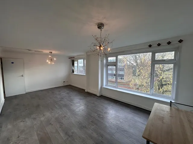 Daventry Grove, Quinton, B32, photo 2