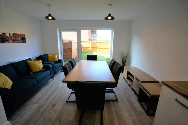 Shrub Leaze, Stoke Gifford, BS34, photo 3