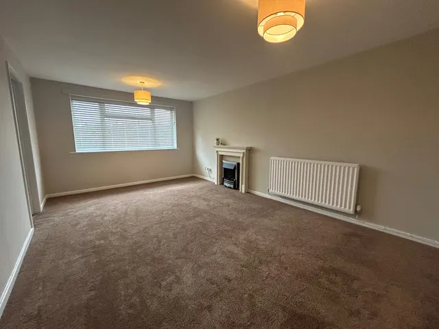 Photo 2 — Peach Road, Willenhall, WV12