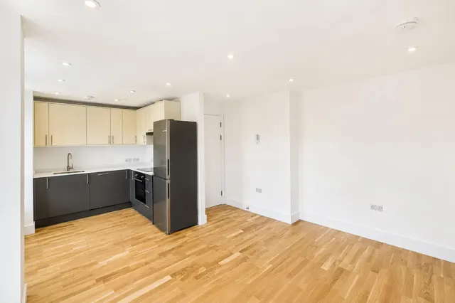 Photo 2 — 718-722 Seven Sisters Road, London, N15 5NE
