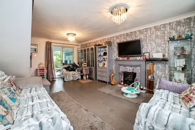 Photo 3 — Abington Avenue, Sutton-in-Ashfield, Nottinghamshire, NG17