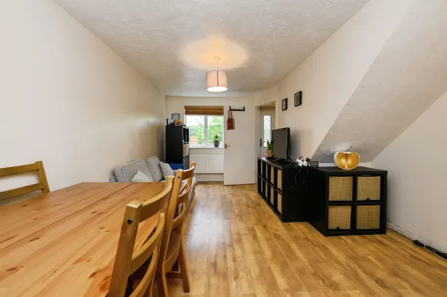 Wheat Croft Cambridge, CB21, photo 2
