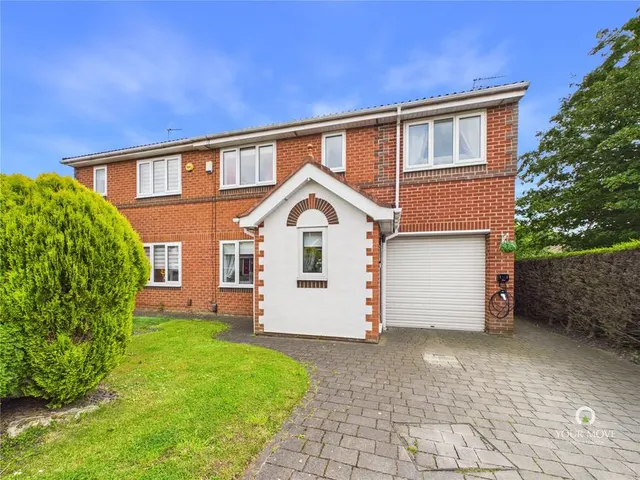 Leyfield Close, Sunderland, SR3, photo 1