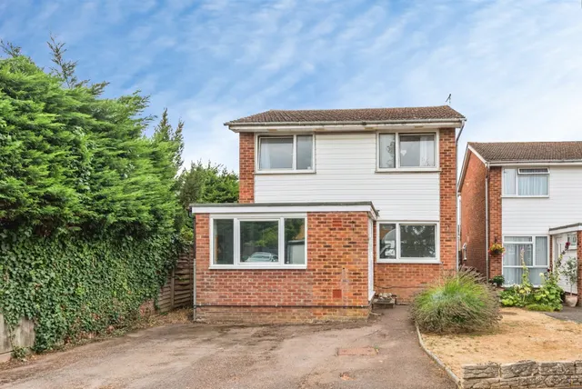 Berkeley Road, Thame, photo 1