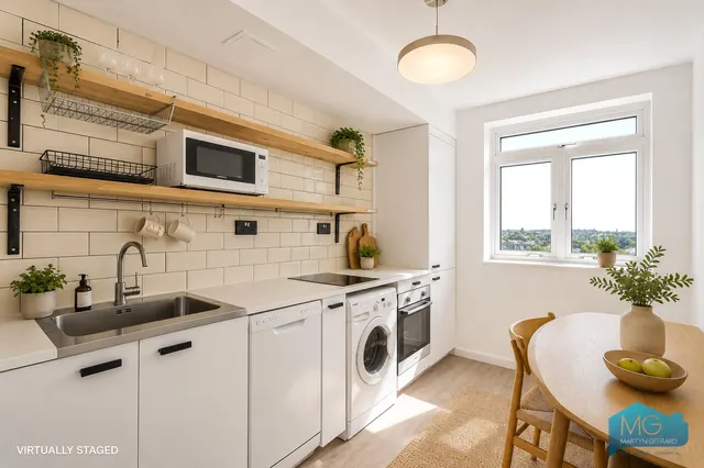Maitland Park Road, London, NW3, photo 2