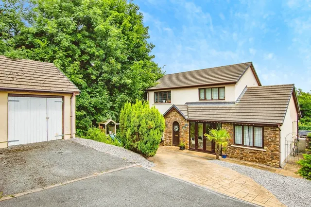 Pen Y Bryn, Begelly, SA68, photo 1