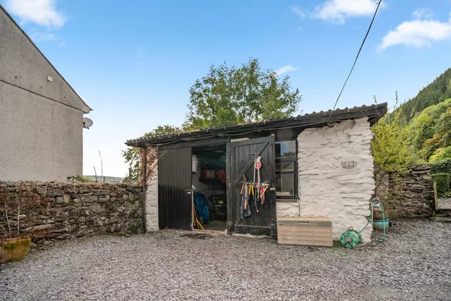 Trefriw, LL27, photo 3