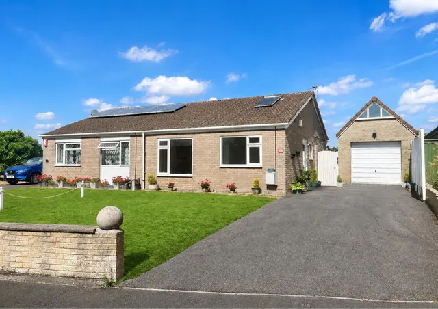 Pedlars Grove, Frome, Somerset BA11 2SX, photo 1