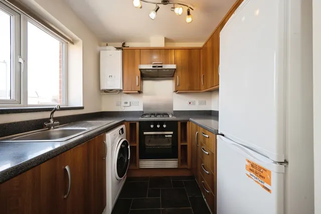 Wayland Road, Great Denham, MK40, photo 2