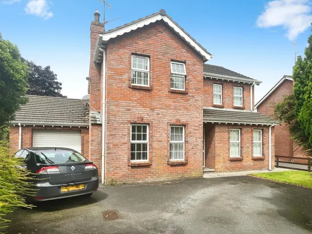 Photo 2 — Beechfield Lodge, Aghalee, BT67
