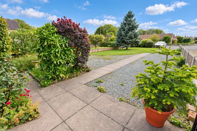 Grove Gardens, Market Drayton, photo 2