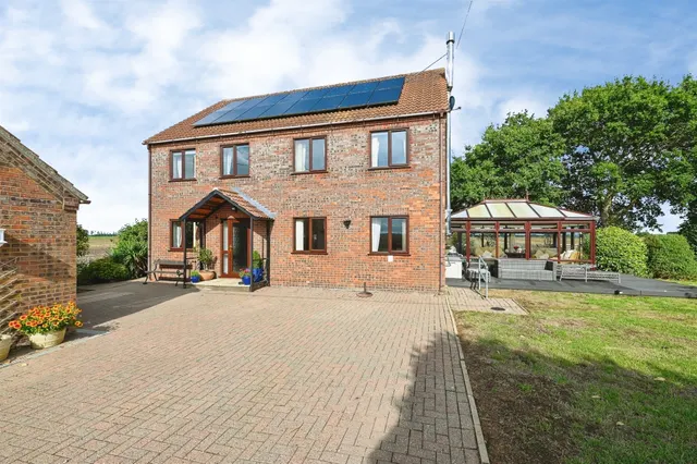 Fen Road, Wiggenhall St. Mary Magdalen, King's Lynn, photo 1