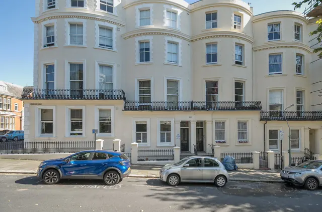 Brunswick Road, Hove, BN3, photo 1