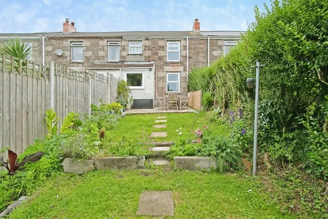 Pennance Terrace, Lanner, TR16, photo 1