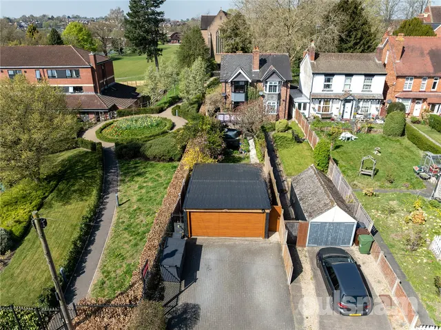 Conway Road, Bromsgrove, Worcestershire, B60 2AD, photo 1