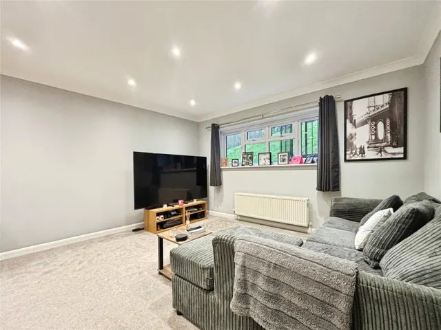 Armour Hill, Tilehurst, RG31, photo 3