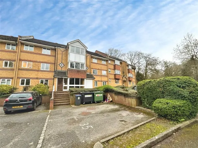 Armour Hill, Tilehurst, RG31, photo 1