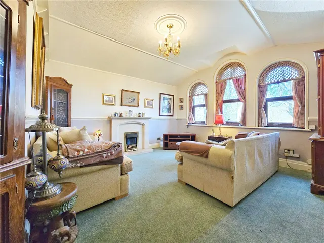 Turnpike, Newchurch, BB4, photo 3