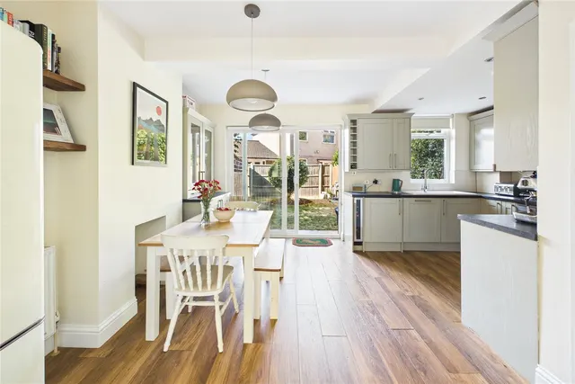 Glenister Park Road, London, SW16, photo 1