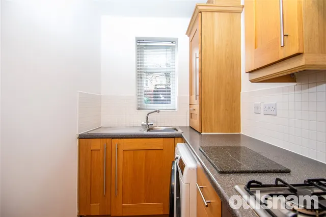 Photo 3 — Haunch Close, Birmingham, West Midlands, B13 0PZ