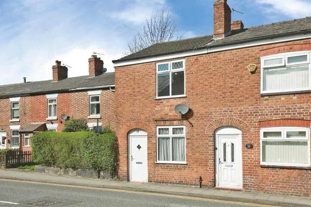 Chester Road, NORTHWICH, photo 1