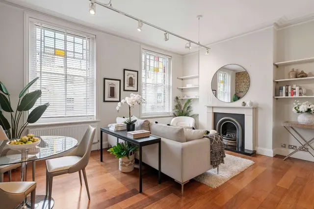 Upper Street, Islington, London, N1 2XQ, photo 1